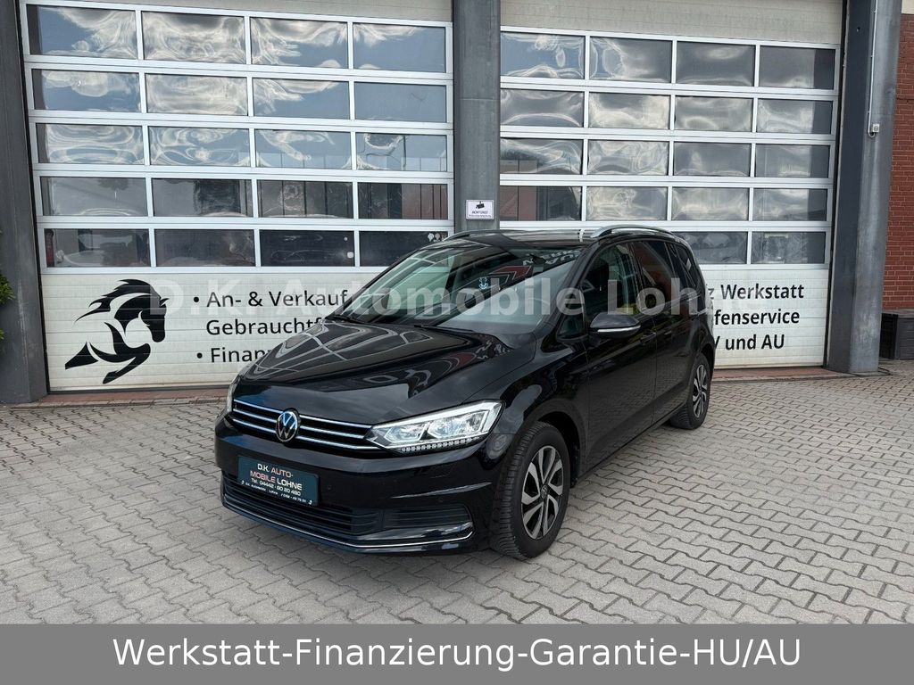 Image of Volkswagen Touran