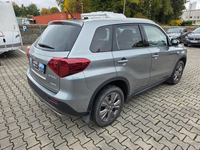 Suzuki Vitara 1.4 Comfort Allgrip | 4x4 | SZHG | NAVI