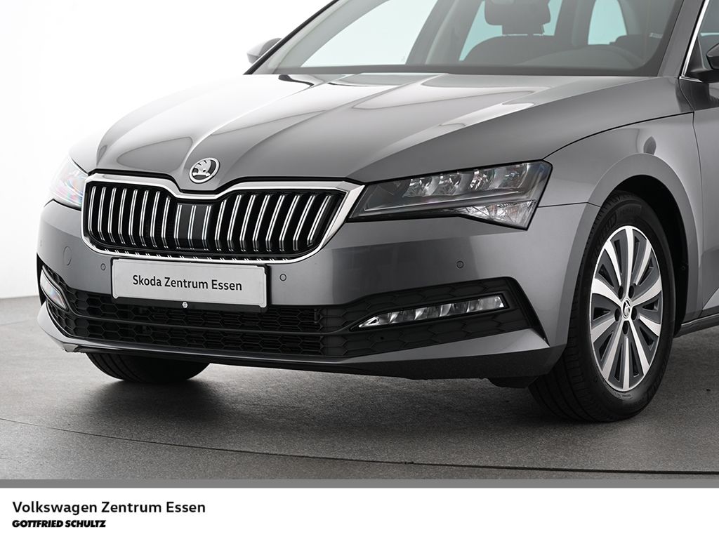 Skoda Superb - Bild 8