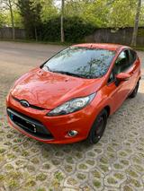 Ford Fiesta 2011 60PS Vierzylinder gepfleg... - Ford Fiesta aus 2011: For