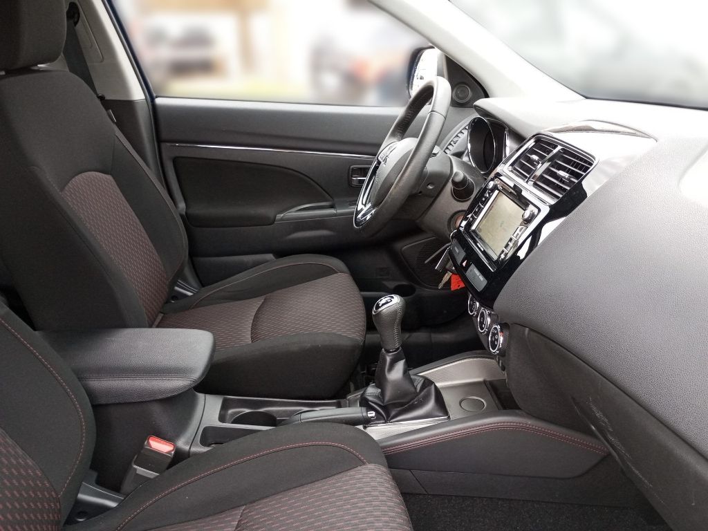 Fahrzeugabbildung Mitsubishi ASX EDITION 1.6 l MIVEC ClearTec 2WD MT