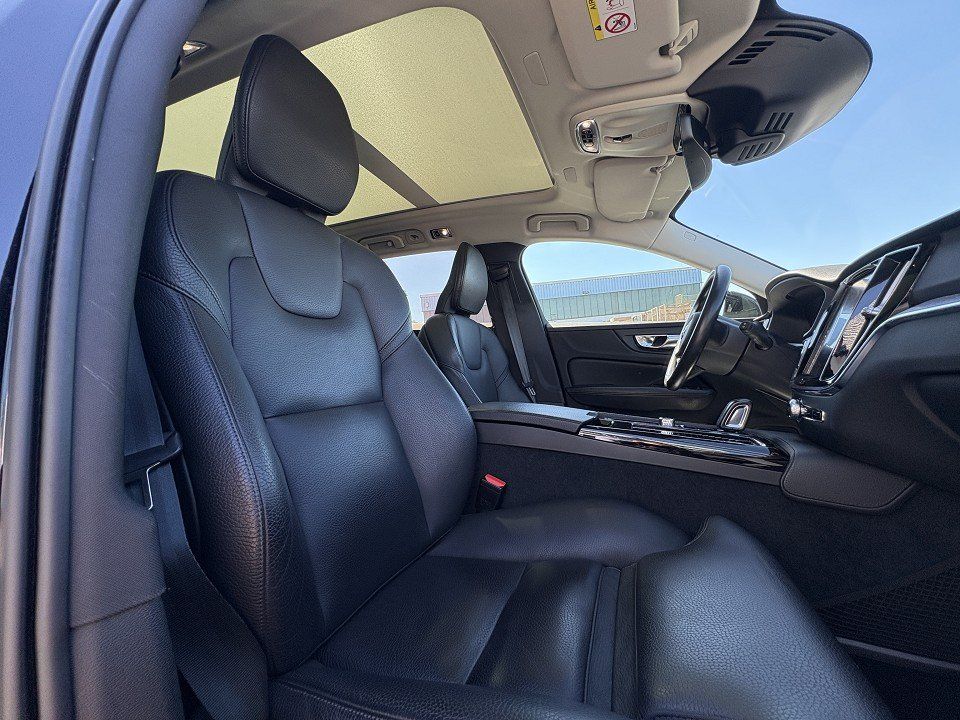 Volvo V60 T6 341PS AWD PHEV Pano Harman-Kardon Sound foto 14