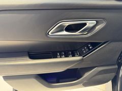 Foto Nummer 10: LAND ROVER Range Rover Velar