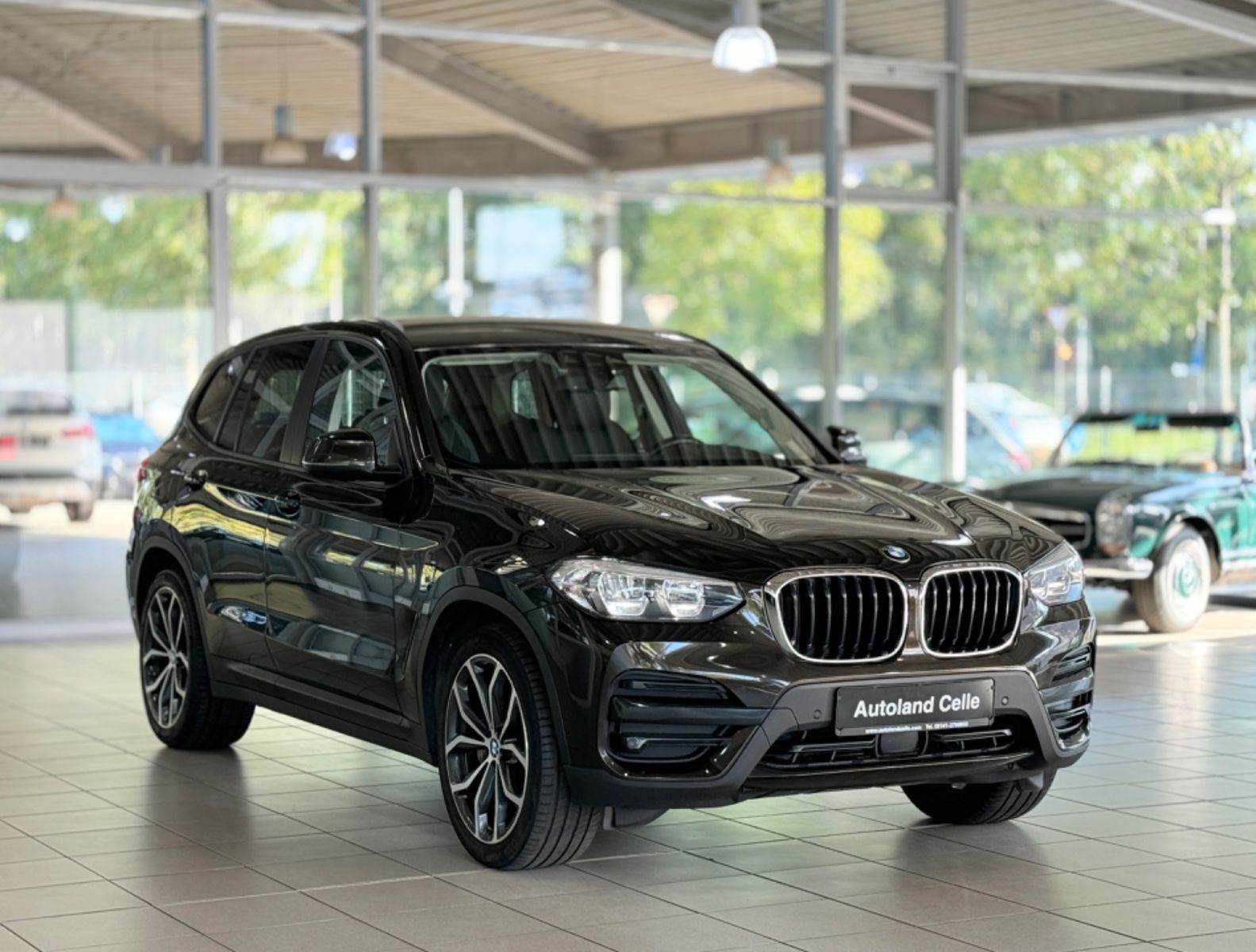 Fahrzeugabbildung BMW X3 xD25d ACC HUD AppleCar Komfort 20Zoll Sport