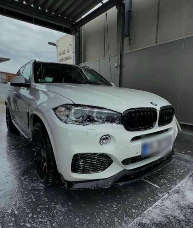 Image of BMW X5