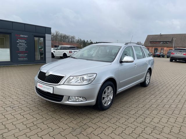 Skoda Octavia Combi Scout 4X4 Scheckheft 2HD