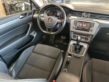 MYAUTOCENTER – Gebraucht- und Jahreswagen mit Werkstattservice in Pfaffenhofen Volkswagen Passat *KEYLESS*MASAGE*360°*ACC*AHK*3-ZONEN*LED*