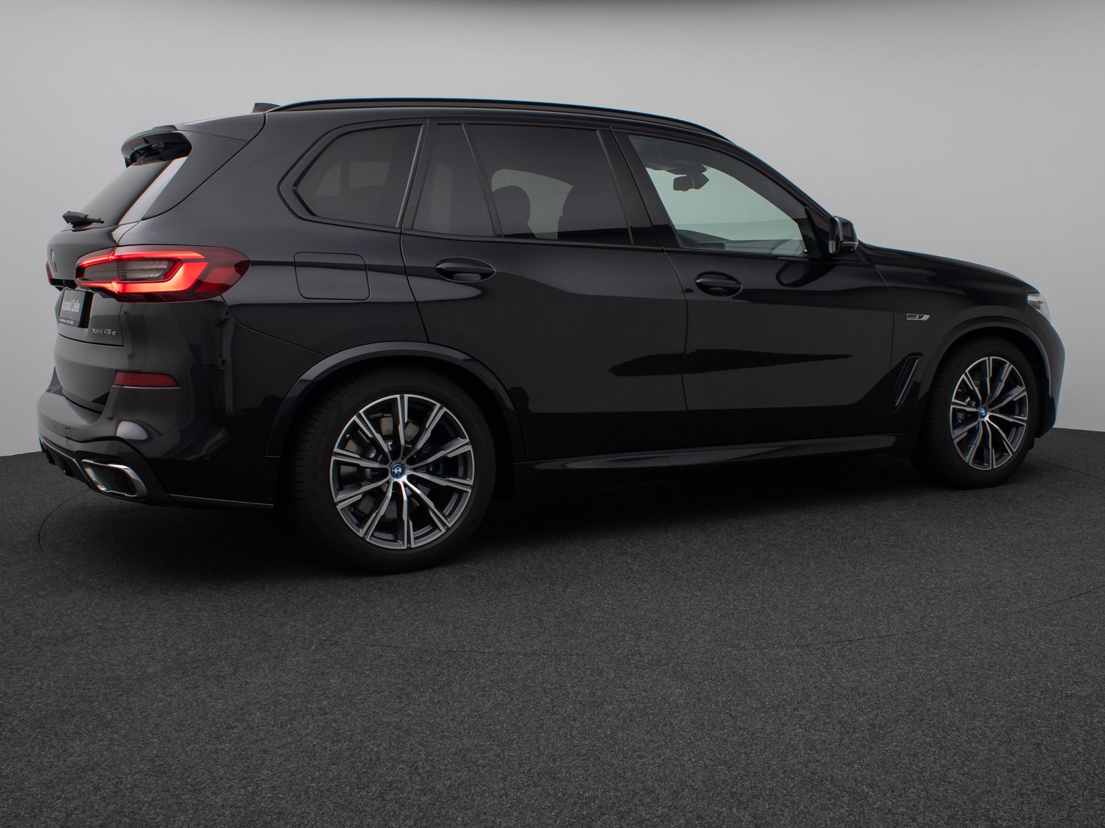 Fahrzeugabbildung BMW X5 xD45e M Sport 360° HUD DAB ACC AHK 20Zoll
