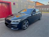 BMW 750d xDrive/M PAKET/LANG/NAPA/SOFT/KEYLES