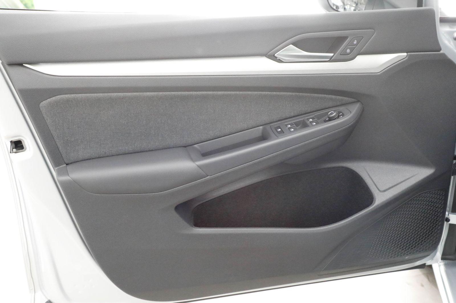 Volkswagen Golf Variant 2.0 TDI Life Navi LED Sitzh. ACC, миниатюра 18