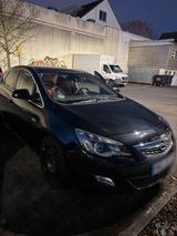 Opel Astra J Turbo, 2011, TÜV bis 11.2026 - Opel Astra aus 2011: Turbo