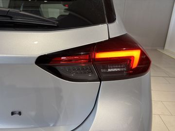 Fotografie 11 des Opel Corsa 1.2 Direct Injection Turbo GS