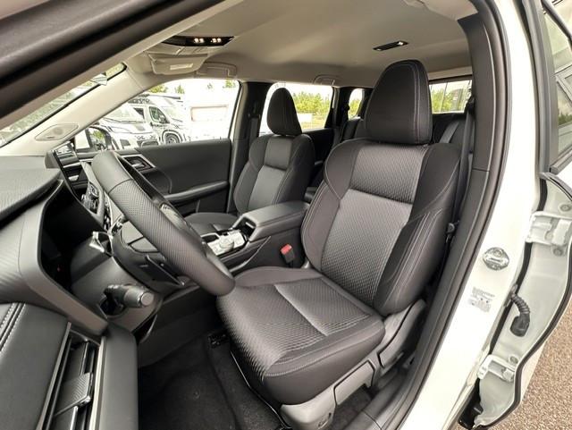 Mitsubishi Plug-in Hybrid Outlander