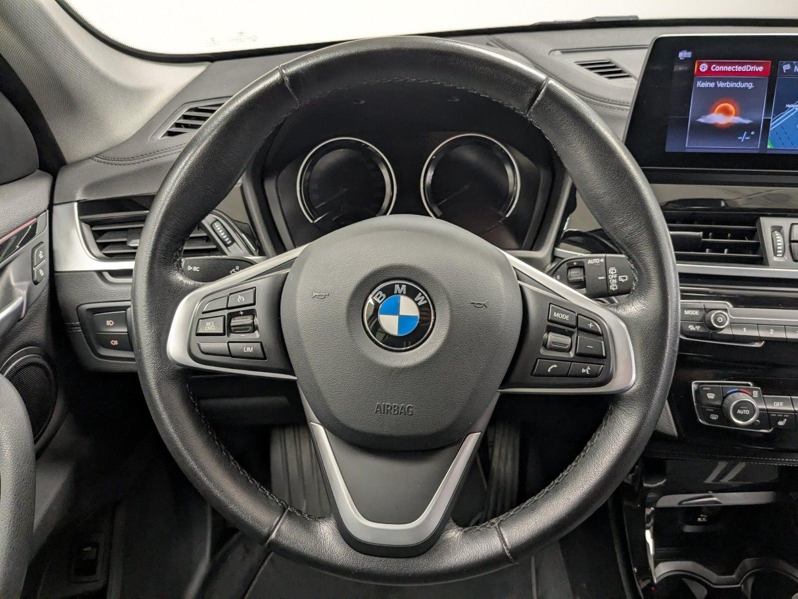 BMW X1 xDrive20d Sport Line HUD RFK DA PA NAVI LED P, миниатюра 10
