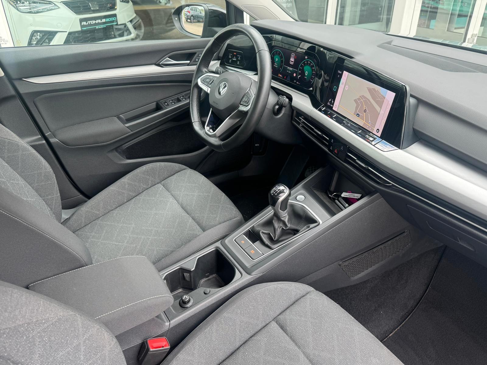Volkswagen Golf VIII Lim. Life AHK, LED, PDC, миниатюра 12