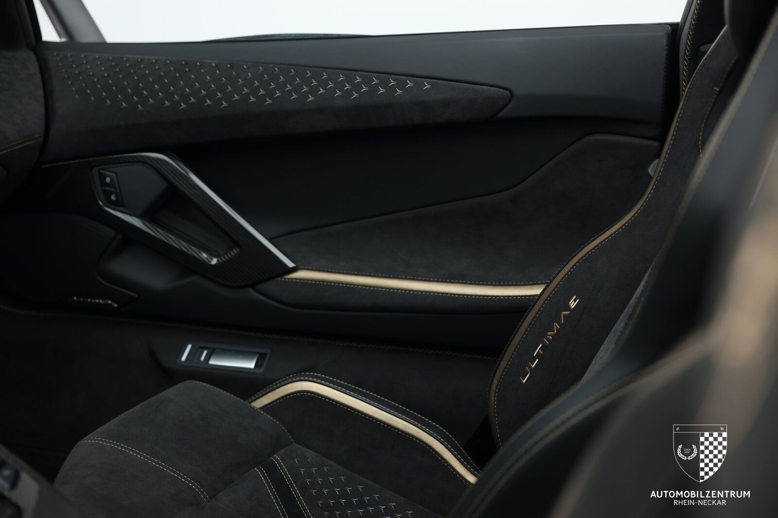 Lamborghini Aventador - Bild 25