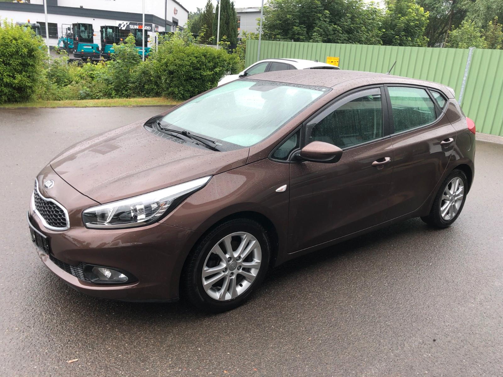 Kia cee'd / Ceed