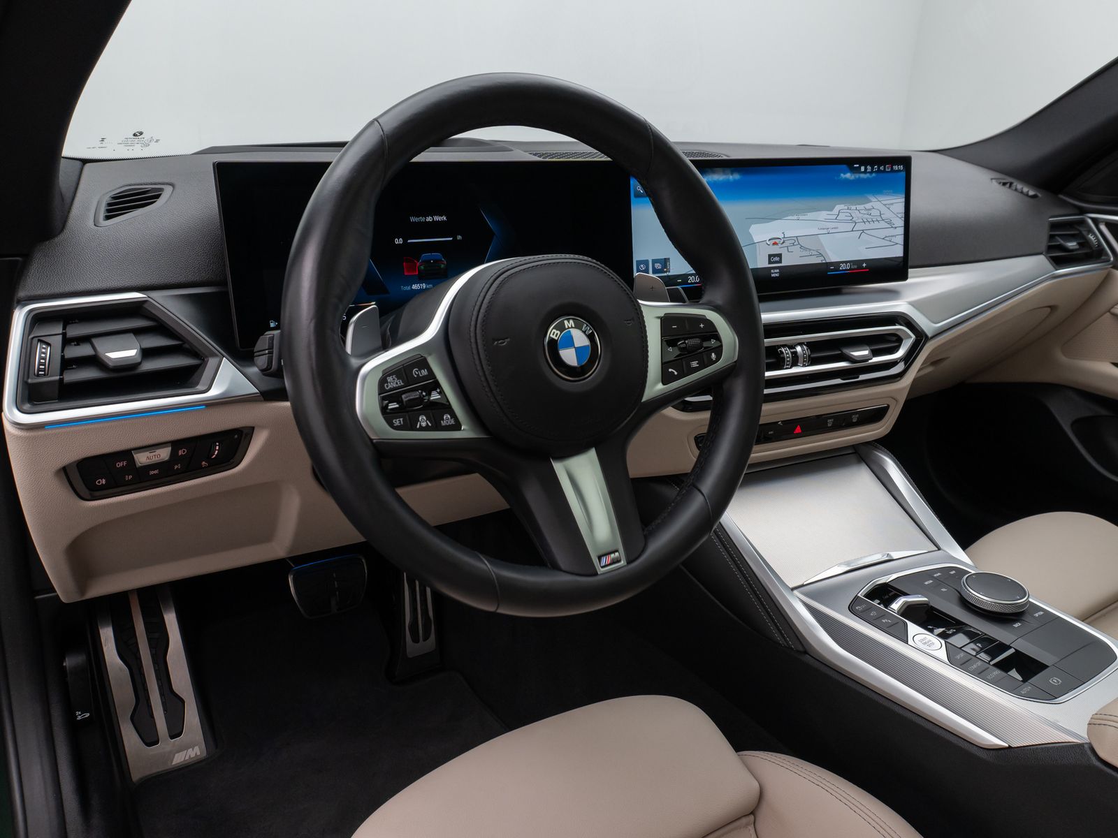 Fahrzeugabbildung BMW M440i xD GC Glasdach Laser 360°HUD DAB HiFi ACC