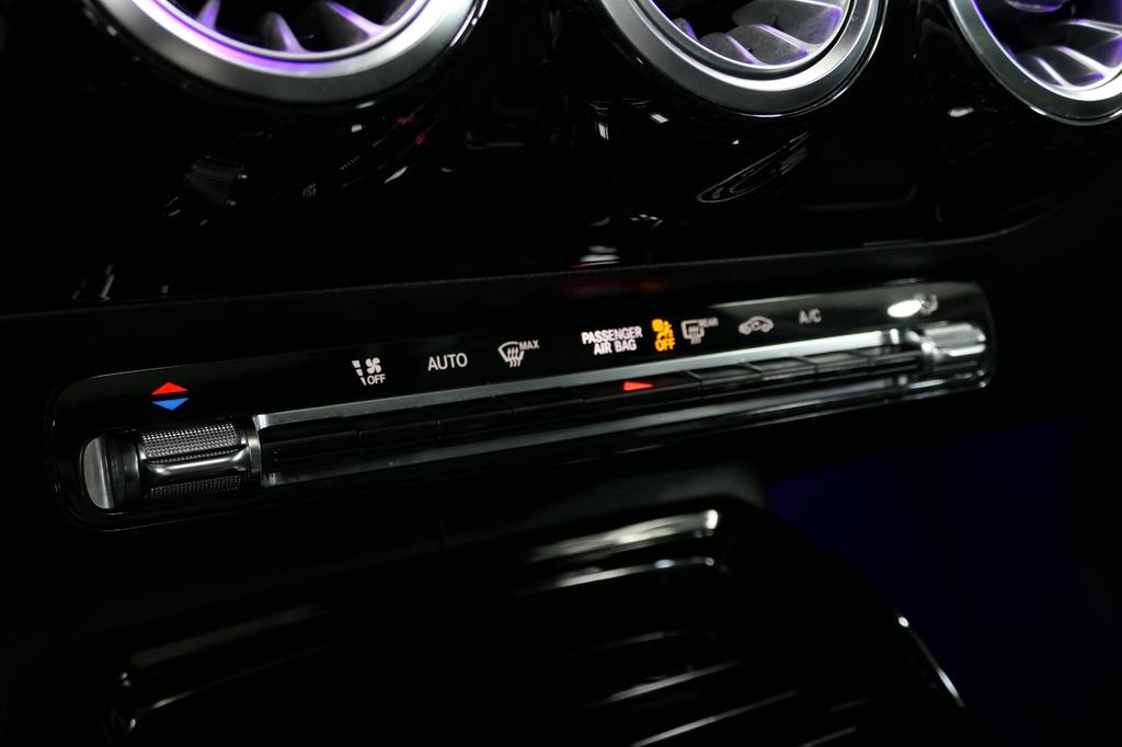 Mercedes-Benz CLA 45 AMG