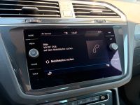 Volkswagen Tiguan 2.0 TSI DSG 4M R-LINE 1.HD LEDER AHK H-UP bei Autohaus Landmann & Maier OHG