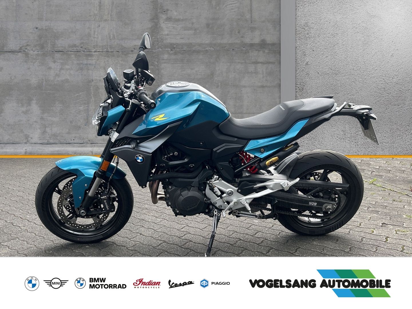 Fahrzeugabbildung BMW F 900 R Dynamik-Paket, Komfort-Paket, RDC, Tempo