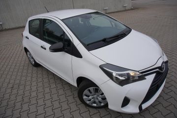 Toyota Yaris - 8