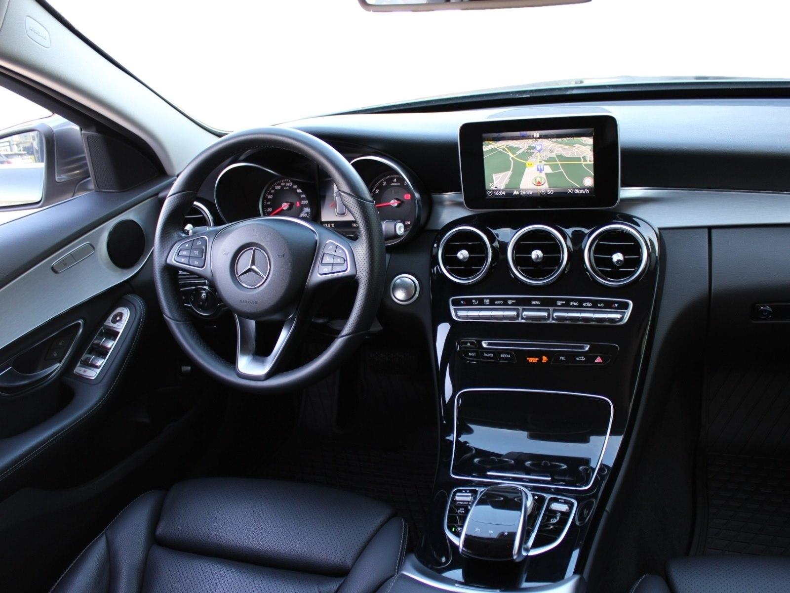 Mercedes-Benz C 200 T CGI "Navi LED SH
