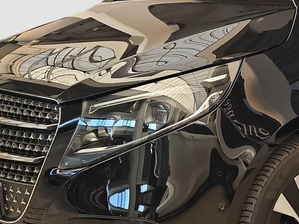 Fahrzeugabbildung Mercedes-Benz V 300 AVG lang 4x4 7 Sitze AHK STHZ DISTRONIC AR