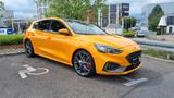 Ford Focus ST Styling-Paket, LED, PANO, ACC, AHK, SHZ - Ford Focus: Orange, ST