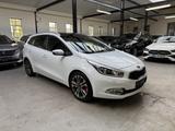 Kia cee'd Sportswagon Spirit*1HD*SCHECKHEFT*PANO*CAM - weiße Kia cee'd Sportswagon
