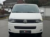 Volkswagen T5 Transporter Bus Multivan Highline - Volkswagen: Transporter Multivan