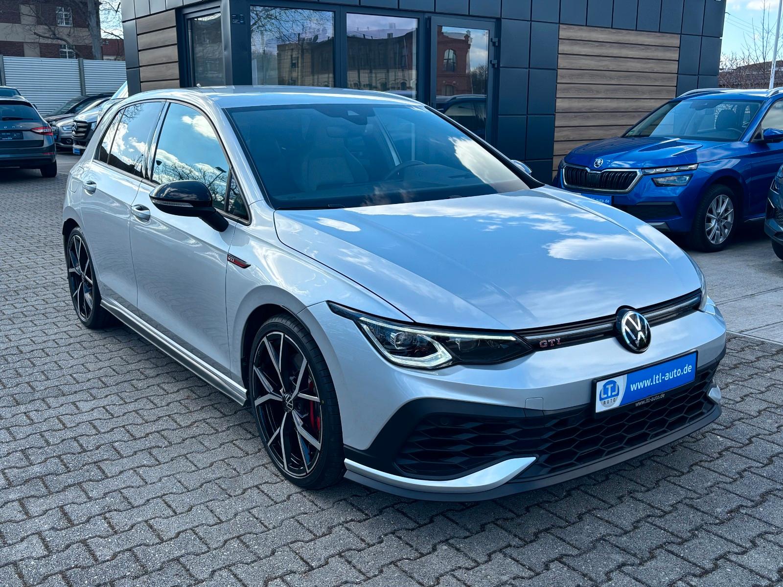 Volkswagen Golf VIII GTI DSG Kamera Matrix Leder Sitzbelüft