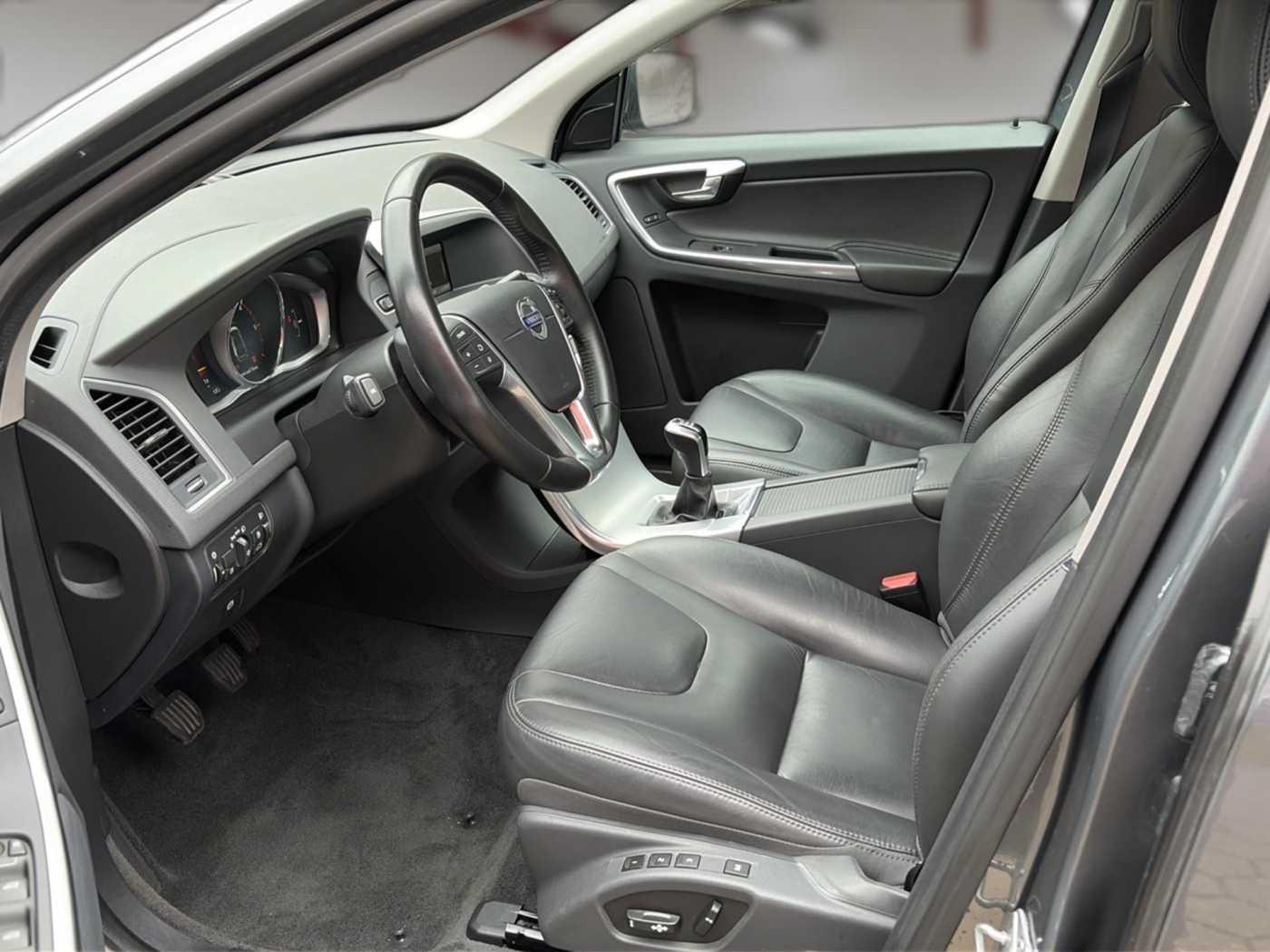 Volvo XC 60 Summum 2WD