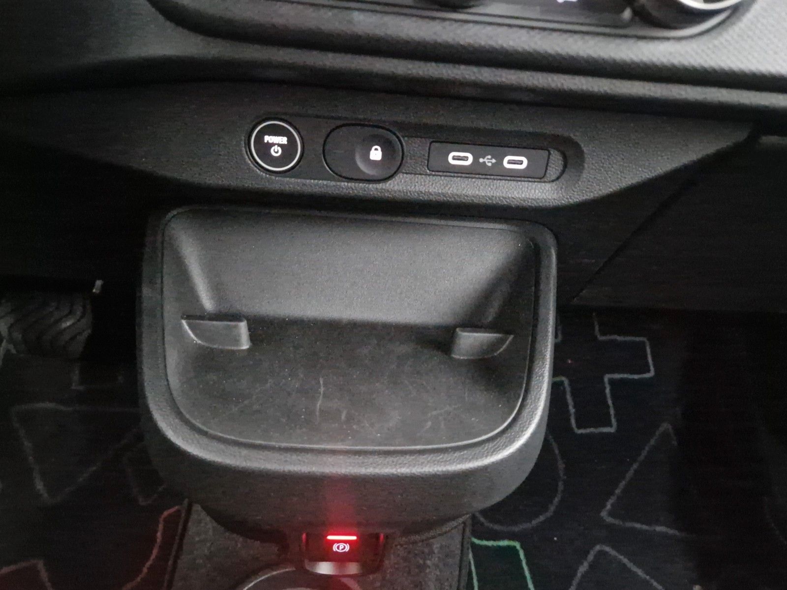 RENAULT Twingo E-TECH Techno 80 Urban Range 18-Zoll – Bild 19