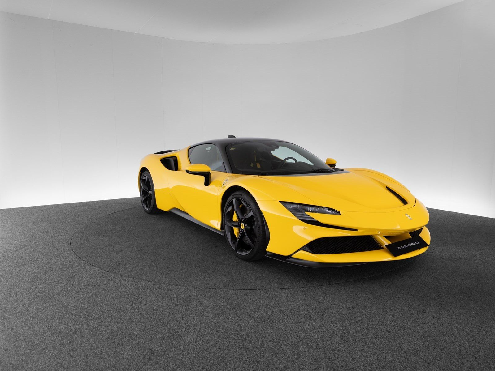 Ferrari SF90 Stradale imagem 3