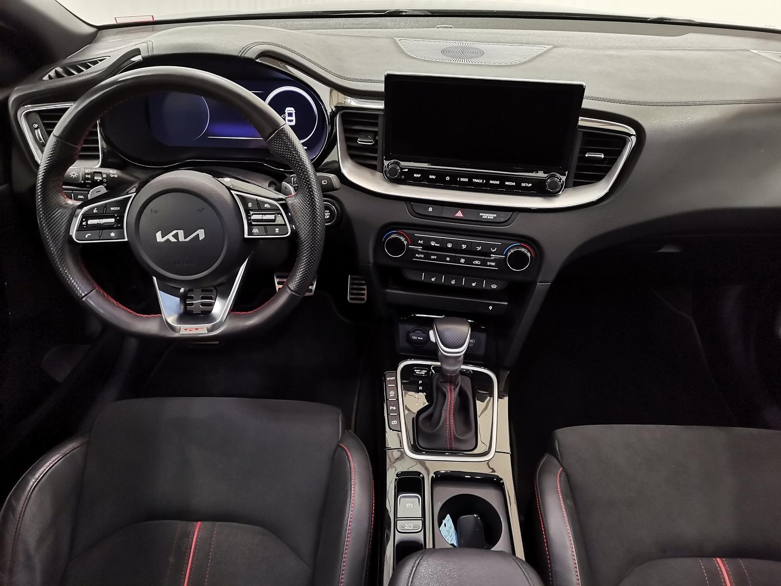 Kia ProCee'd 1.6T-GDi DCT GT 19Z.|virt.Cock.|Pano|LE