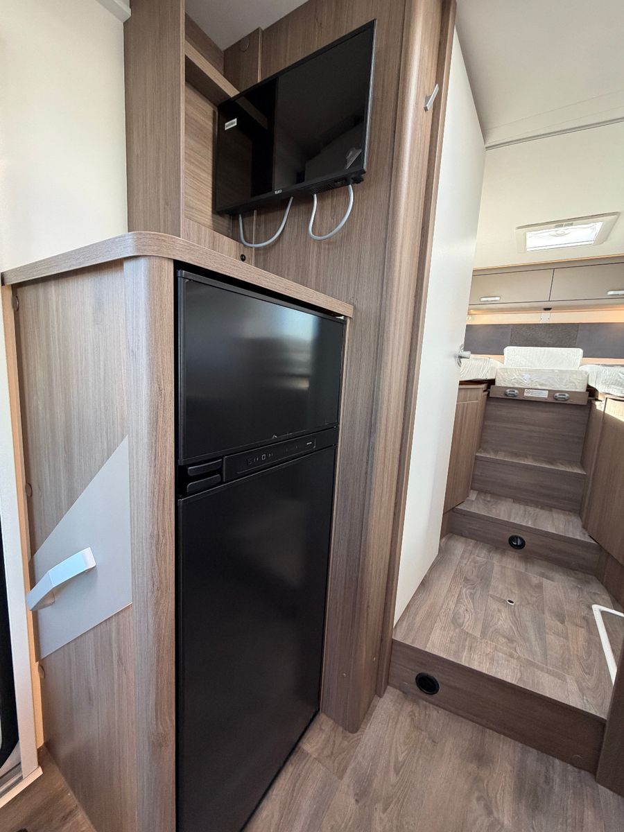 Fahrzeugabbildung Carado Edition26 T - Ford 447 - Sie sparen: 8.896€ !