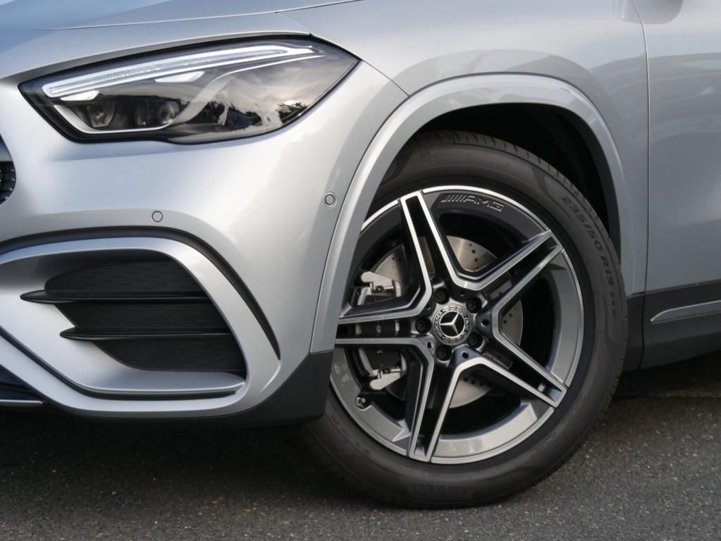 Mercedes-Benz GLA 200 |AMG|Edition|KEYL|NAVI|MBeam|AHK|DISTR