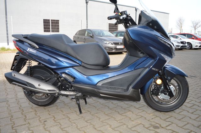 Kymco X-Town 300 Grand Dink