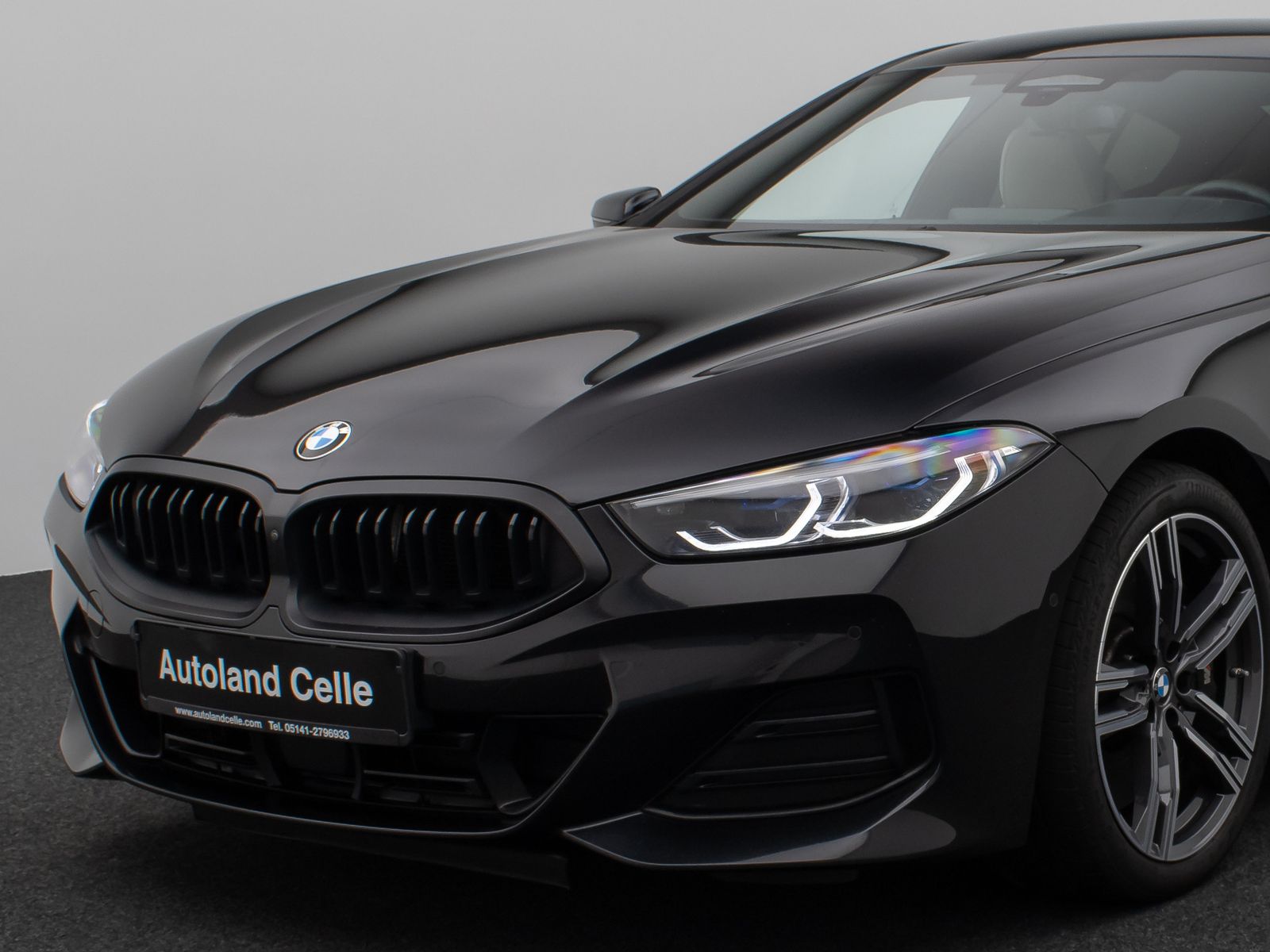 Fahrzeugabbildung BMW 840d xD Gran Coupè Laser 360° HUD SoftCl DisplKe