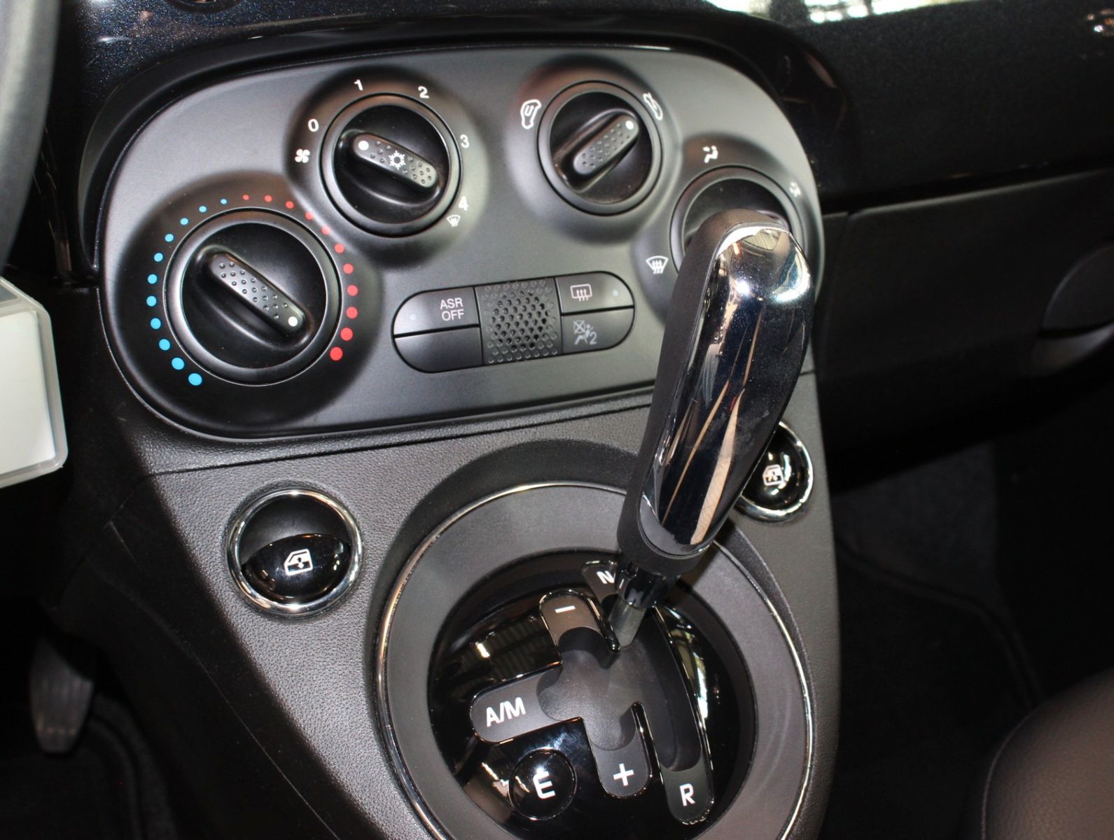 Fahrzeugabbildung Fiat 500C 1.2 8V Mirror Edition Cabrio Aut.*CarPlay