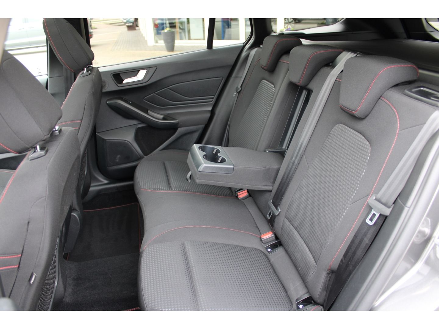 FORD Focus ST-Line X 1.0 EcoBoost ACC LED B&O TWA RFK - Image 8