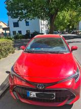 Toyota Corolla 2,0 Hybrid Team Deutsch Touring Spor... - Toyota Corolla Gebrauchtwagen in Frankfurt