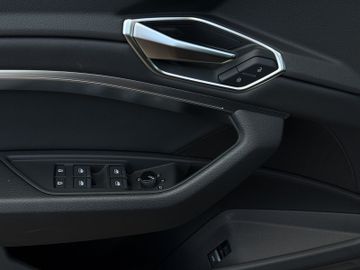 Audi Q8 e-tron - 8