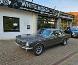 Ford Mustang Coupe Seltener Klassiker Sammlerzustand - Ford Mustang mit Benzin-Antrieb: Schaltgetriebe