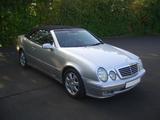 Mercedes-Benz CLK 200 KOMPRESSOR AVANTGARDE Automatik - gebrauchte Mercedes-Benz CLK 200 aus dem Jahr 2000