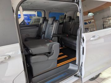Ford Tourneo Custom Tit. 2.0 L1 NEUES MODELL
