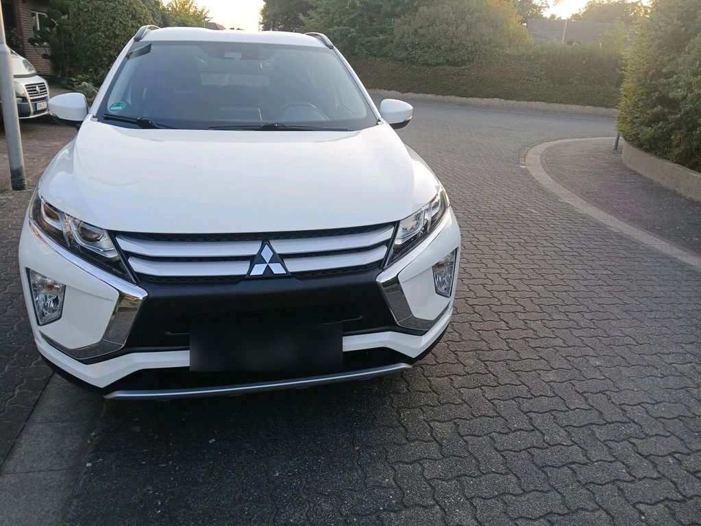 Image of Mitsubishi Eclipse Cross