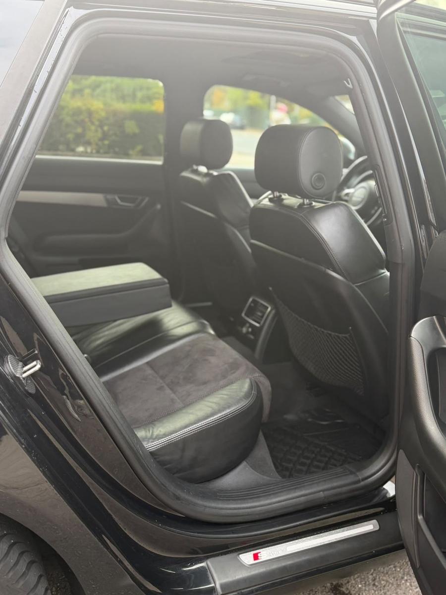 Audi A6 2010 — photo 7