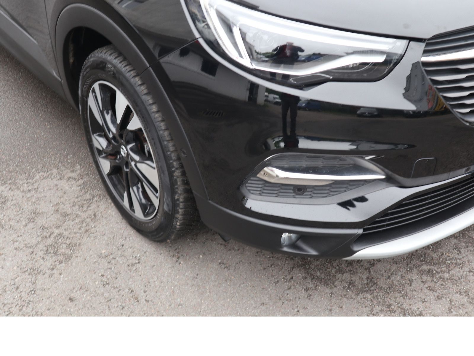 Fahrzeugabbildung Opel Grandland X Belüftete Sitze Navi Scheckheftgepf